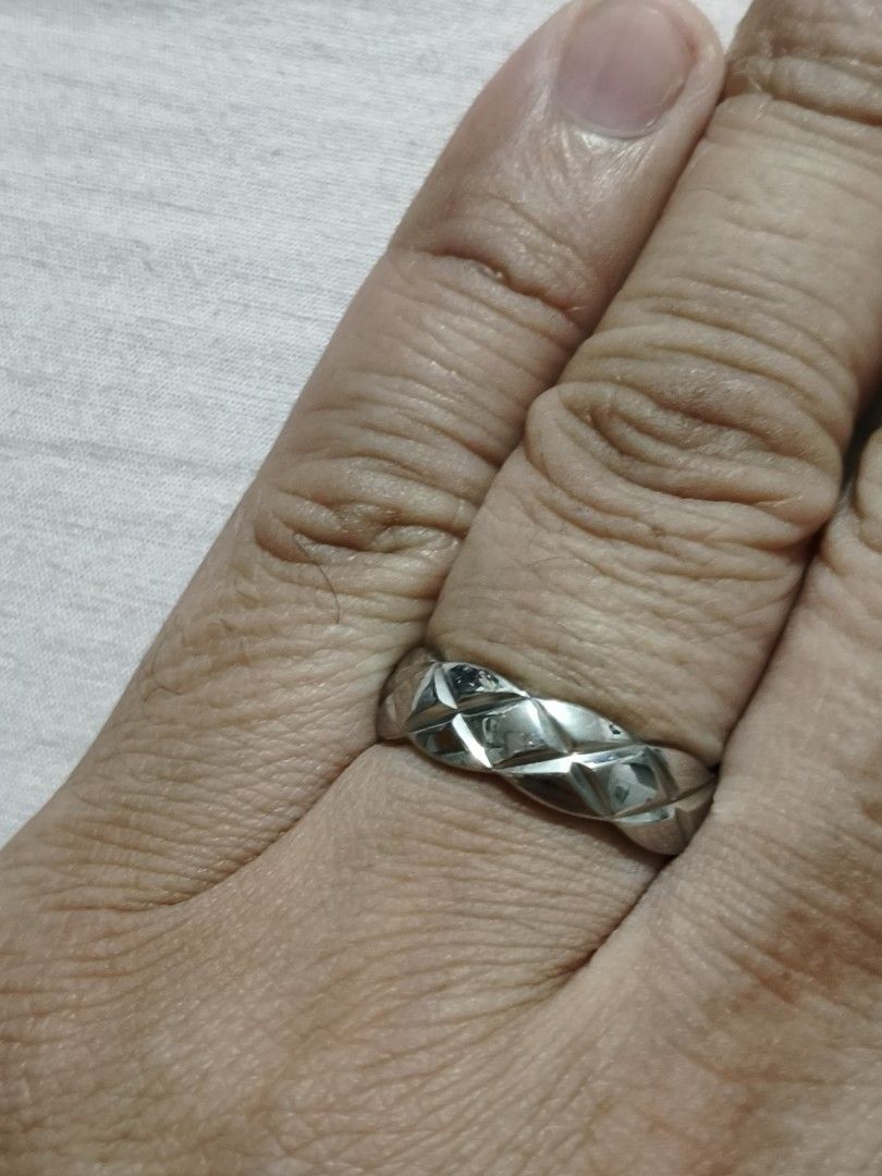 Cc ring, size 7.5 , 1 narrow, 1 wide (Category: Rings) located in Manila. Submitted by maxineamber (Listing ID 1468195820, Image 1). Description: Cc ring, size 7.5 , 1 narrow, 1 wide.. stainless steel.