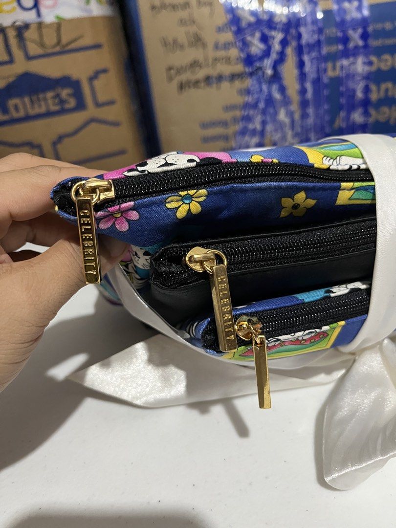 Celebrity pouches (Category: Purses & Pouches) located in Bugallon. Submitted by aennleeza (Listing ID 1468062031, Image 3). Description: Brandnew from US. 3 pouches sizes: 10 x 8 inches | 7 inches x 5 inches 5 inches x 3 inches.