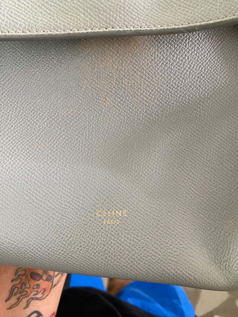 Celine belt bag calfskin gray (Category: Shoulder Bags) located in Borongan. Submitted by thrift-real2.0 (Listing ID 1468082498, Image 3). Description: Celine belt bag calfskin grained gray textured excellent condition color rate:9.5/10 no issue need to wipes or wash only 2000 plus sf.