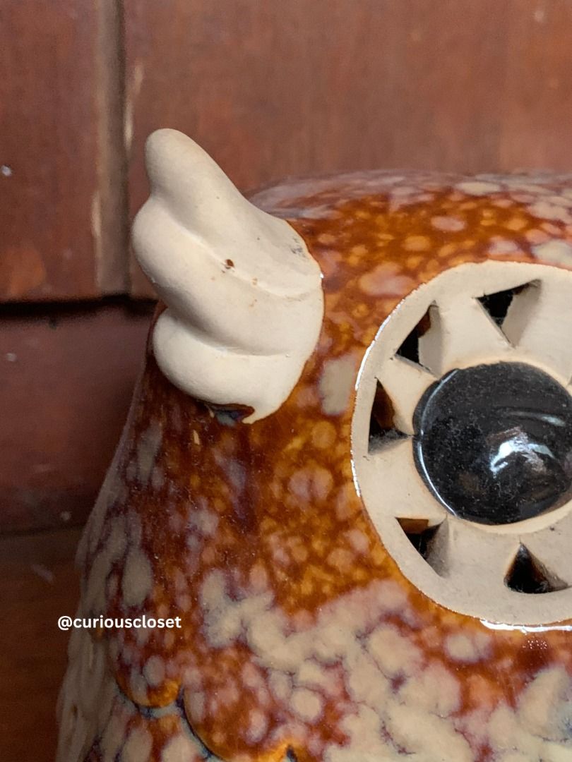 Ceramic Owl Tea light Candle Holder Home Decoration (Category: Home Fragrance) located in Manila. Submitted by curiousclosetph (Listing ID 1468069752, Image 3). Description: - Ceramic owl tealight holder and oil burner - Brown and cream speckled glaze finish - Cute cut-out details on eyes and body - Perfect, ready-to-use decor piece for any room - FLAWS: Minor chipping, somewhat dusty from storage. No major flaws, still perfect for decoration Pre