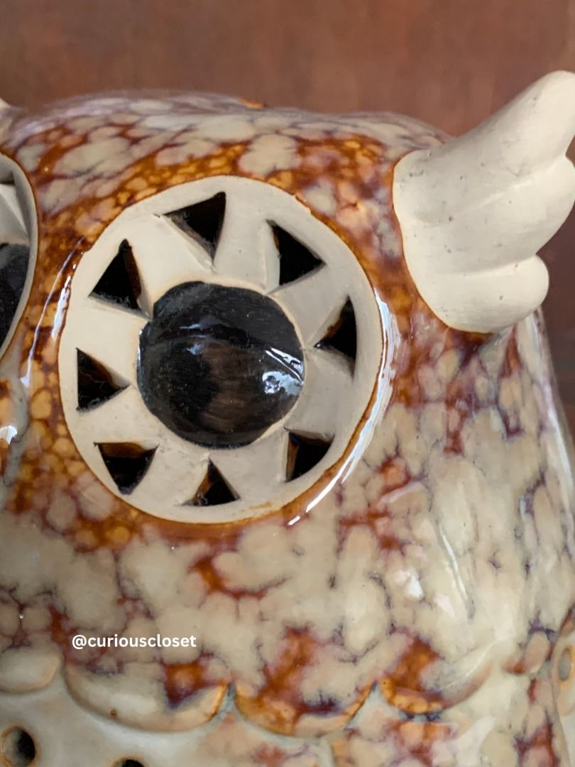 Ceramic Owl Tea light Candle Holder Home Decoration (Category: Home Fragrance) located in Manila. Submitted by curiousclosetph (Listing ID 1468069752, Image 2). Description: - Ceramic owl tealight holder and oil burner - Brown and cream speckled glaze finish - Cute cut-out details on eyes and body - Perfect, ready-to-use decor piece for any room - FLAWS: Minor chipping, somewhat dusty from storage. No major flaws, still perfect for decoration Pre