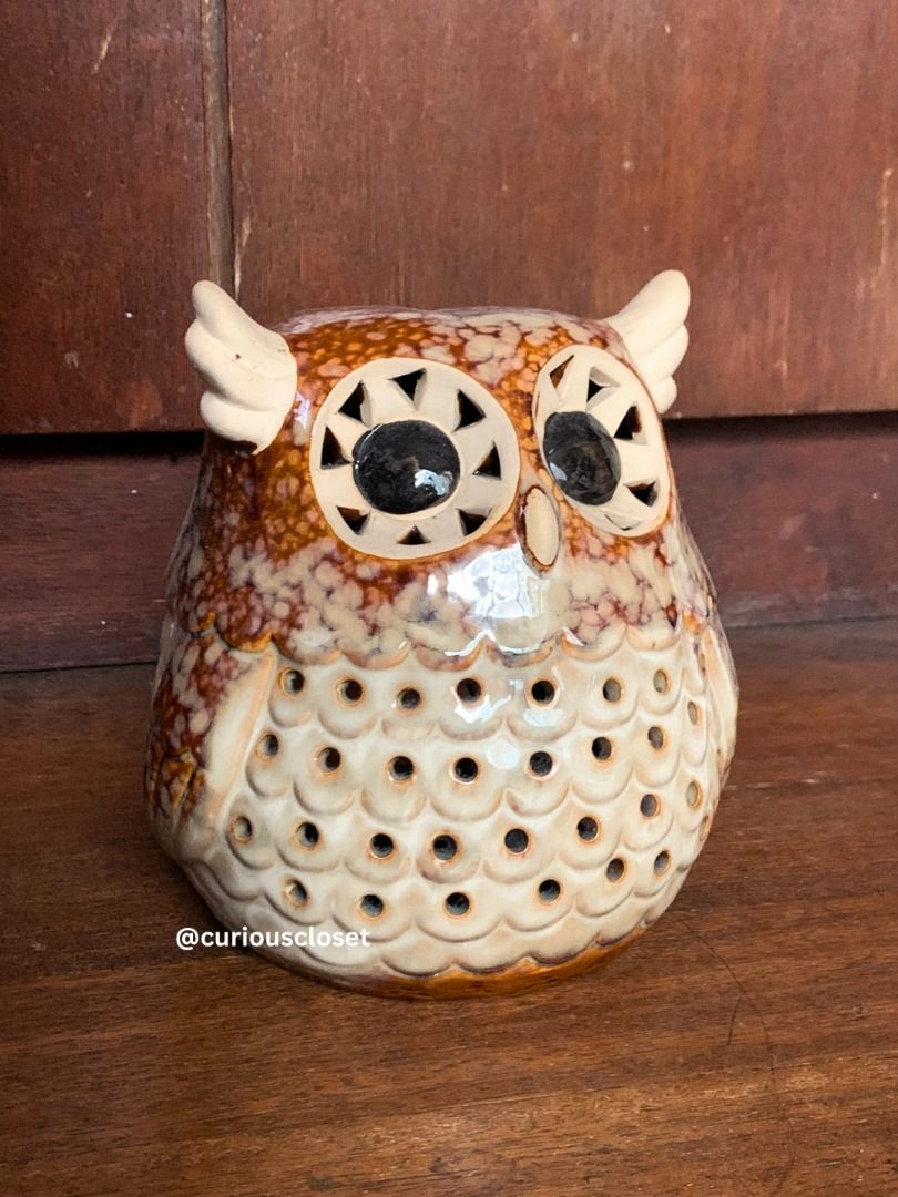 Ceramic Owl Tea light Candle Holder Home Decoration (Category: Home Fragrance) located in Manila. Submitted by curiousclosetph (Listing ID 1468069752, Image 1). Description: - Ceramic owl tealight holder and oil burner - Brown and cream speckled glaze finish - Cute cut-out details on eyes and body - Perfect, ready-to-use decor piece for any room - FLAWS: Minor chipping, somewhat dusty from storage. No major flaws, still perfect for decoration Pre