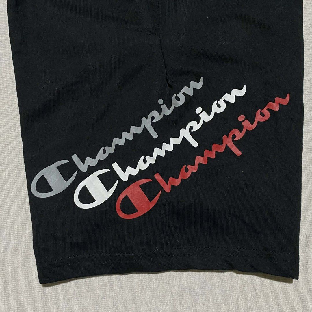 Champion (Category: Shorts) located in Mabalacat. Submitted by stellargarments (Listing ID 1468158801, Image 3). Description: Size : 24-30 Length : 17 Condition : 9/10 COTTON FABRIC BUONG BUO LOGO With tags WITH 2 POCKETS PWEDE FOR KIDS/MEN SMALL VERY COMFY & SMOOTH ON SKIN NEED WASH FRESH FROM BALE.
