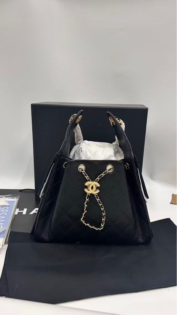 Chanel 25 Small Black Caviar Leather (Category: Luxury Bags & Wallets) located in Mandaluyong City. Submitted by hideandabout (Listing ID 1468206897, Image 1). Description: Complete with all inclusions (box, ribbon, flower, receipt, etc) Open for meetup in greenfield or bgc / delivery via lbc or lalamove.