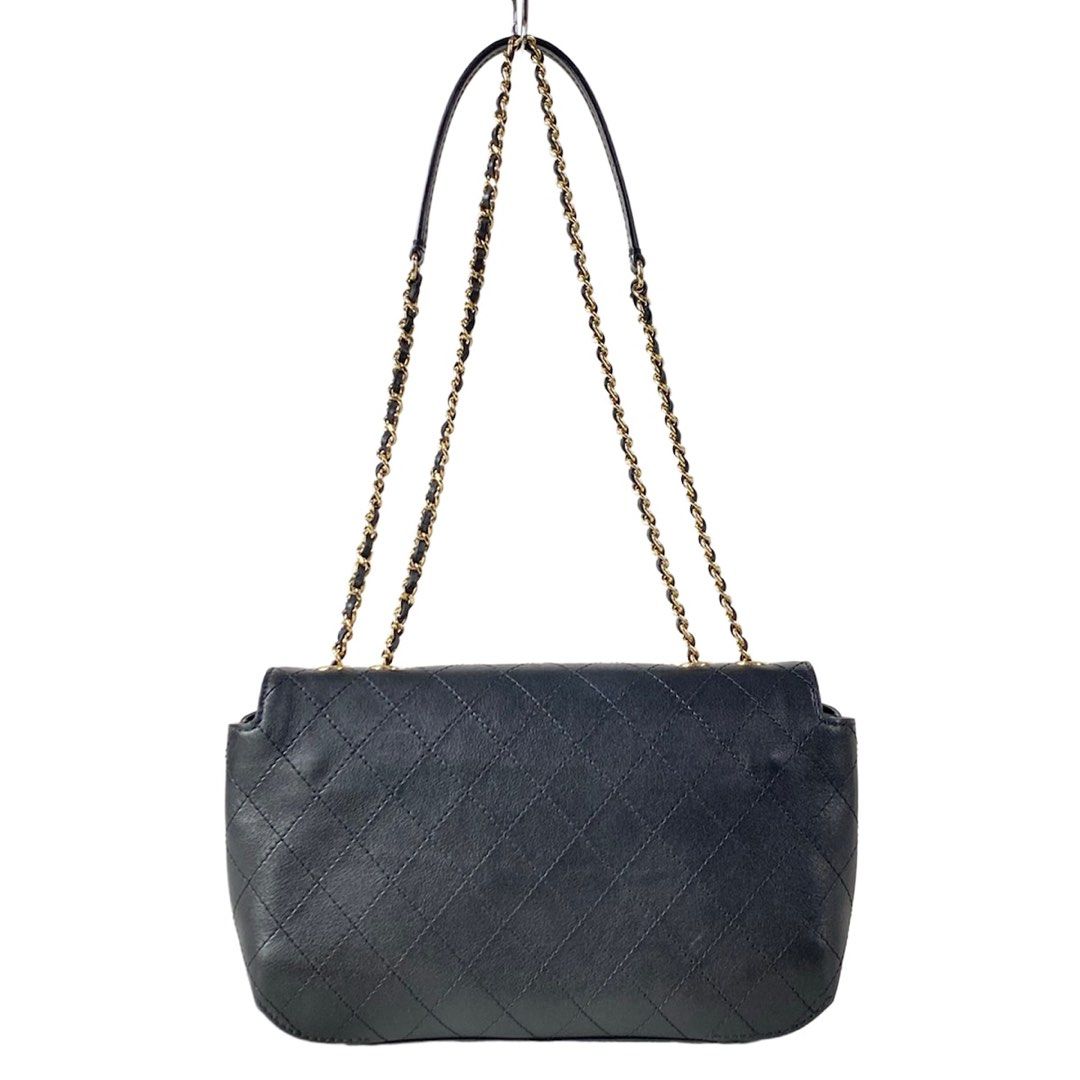 Chanel Shoulder bag Matelassé AS0534 Black (Category: Shoulder Bags) located in Las Pinas. Submitted by daisuki_japan_luxury_by_reiko (Listing ID 1468077663, Image 3). Description: Condition Notes [Exterior] - Overall ⇒ Scratches / Stains / Loss of shape - Main opening ⇒ Corner wear - Strap ⇒ Corner wear - Bottom ⇒ Corner wear [Interior] - Main opening ⇒ Scratches (underside of flap) - Overall ⇒ Stains [Special Notes] - Main body ⇒ Accessories (D