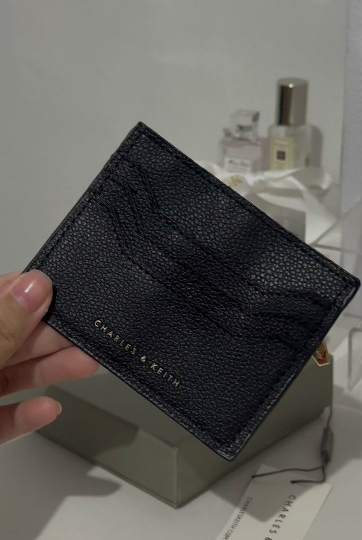 Charles & Keith Black Card Holder (Category: Wallets & Card holders) located in Quezon City. Submitted by rfclub (Listing ID 1468190957, Image 1). Description: .