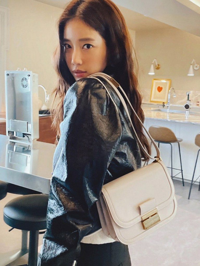 Charles & Keith Shoulder/Crossbody Bag (Category: Shoulder Bags) located in San Mateo. Submitted by theprelovedclosetph (Listing ID 1468074760, Image 2). Description: Bought in Changi Airport, Singapore Used maybe less than 10x Excellent condition, no damages .