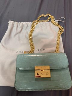 (Kategori: ) berada di . Dikirim oleh im_bagas (ID iklan 1468111230, Gambar 1). Deskripsi: .