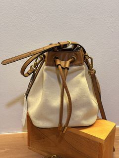 (Kategori: ) berada di . Dikirim oleh preloved_ivan (ID iklan 1468115922, Gambar 1). Deskripsi: .