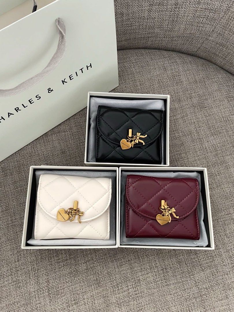 Charles and Keith Wallet (Category: Wallets & Card Holders) located in Manila. Submitted by fritzieeeeeganda (Listing ID 1468104430, Image 1). Description: Available on hand sissy.
