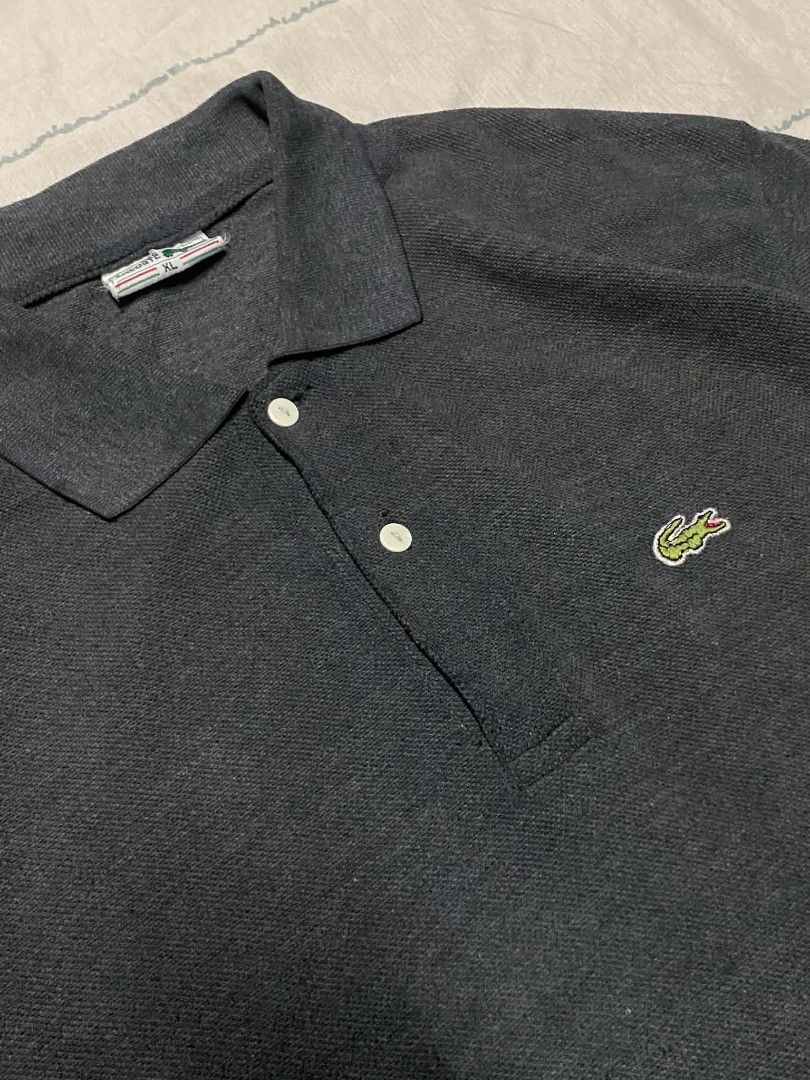 Chemiste Lacoste Polo Shirt (Category: Luxury Apparel) located in Manila. Submitted by kayzthawan (Listing ID 1468150084, Image 2). Description: ₱550.00 💎 Chemiste Lacoste Polo Shirt Size : XLarge Dimes : 22 x 29 Condition : Excellent Condition : 9.5 Issue : None.
