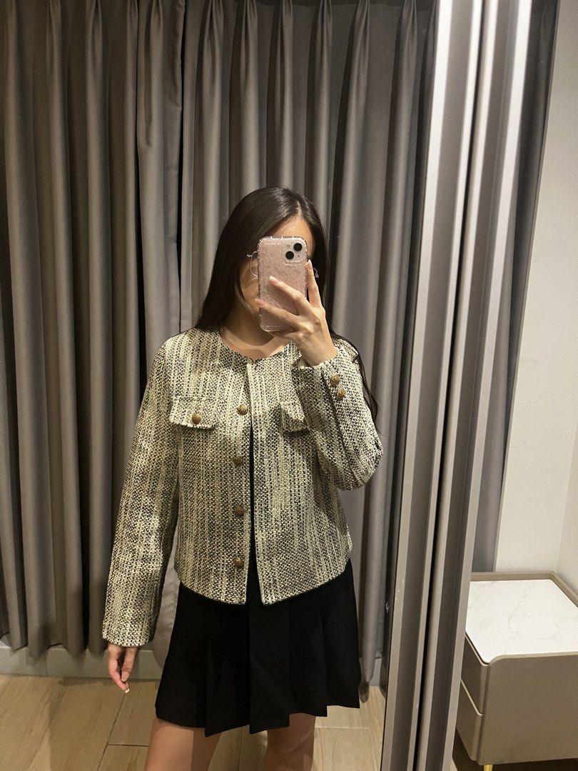 Chic tweed jacket with ornate gold buttons (Category: Coats, Jackets and Outerwear) located in Manila. Submitted by caseyandreaa2 (Listing ID 1468184910, Image 1). Description: Used once Pick up only Loc: BGC, Taguig, Metro Manila Book your own courier .
