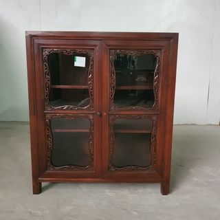 (Category: ) located in . Submitted by unearthstore (Listing ID 1468095090, Image 1). Description: .