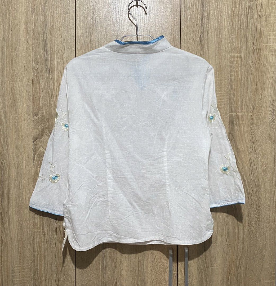 Chinese Blouse (Category: Blouses) located in Mandaluyong City. Submitted by aiztyle (Listing ID 1468062716, Image 2). Description: Cheongsam Blouse Small to Semi Medium Measurement: Bust 36” Length 22” Side zipper Super SALE Php300.00 only.