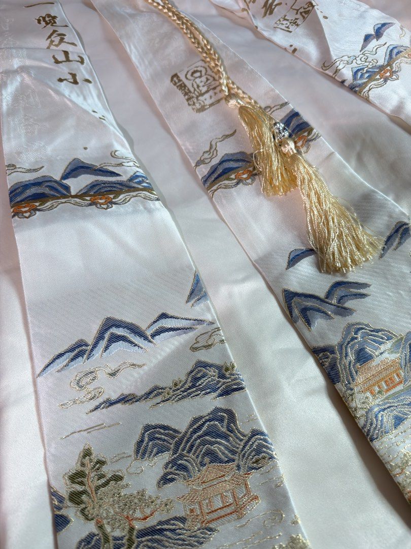 Chinese costume boys (Category: Sets & Coordinates) located in Quezon City. Submitted by cookieandmilky (Listing ID 1468168046, Image 2). Description: ✨ Chinese costume for boy ✨ Super ganda ng quality! 😍🤍 Premium-looking satin fabric with beautiful gold and blue details. Super classy and elegant in person! ✨ Superb quality! ✨ Beautiful intricate designs ✨ UN costume ✨ 7-8 yrs old ✨Brand new‼️ ✨ RFS: no longer needed 🏷️ 2800 .