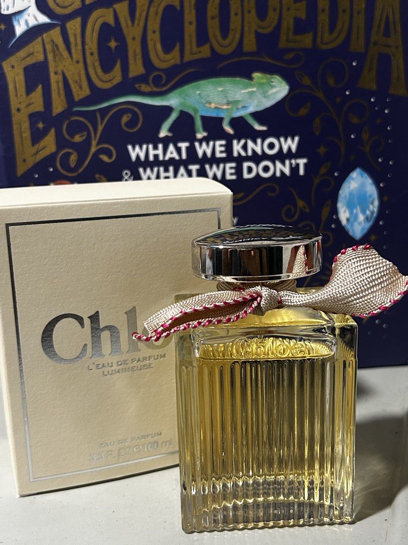 Chloé L'Eau de Parfum Lumineuse (Used) (Category: Fragrance & Deodorants) located in Manila. Submitted by ankasosa (Listing ID 1468265111, Image 2). Description: Chloé L’Eau de Parfum Lumineuse (100ml) – Slightly Used with Box ✨ Price: ₱7000 (Negotiable for fast takers) 📍 Location: Calamba, Laguna / Can ship nationwide 📦 Condition: Opened, slightly used (around 5-10ml sprayed max). Comes with the original box. • Original Retail Price: Purchased