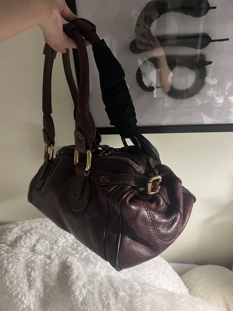 Chloe Paddington (Category: Luxury Bags & Wallets) located in Valenzuela. Submitted by shai.vd (Listing ID 1468100002, Image 2). Description: Authentic.