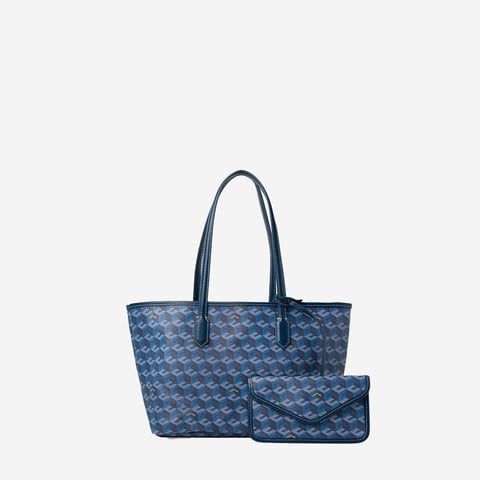 Christy Ng Large Russo (Category: Tote Bags) located in Quezon City. Submitted by azarels (Listing ID 1468187581, Image 1). Description: Bought in Orange App Used once in an event Rfs: Not a tote bag girl Message for actual photos + local sf 📍Project 8, QC .