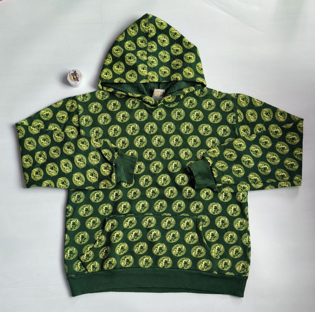 Chupa Chups AOP Hoodie (Category: Hoodies) located in Manapla. Submitted by gentleturtle_3dc683 (Listing ID 1468073476, Image 1). Description: Chupa Chups AOP Hoodie 💵 ₱ 250 📏 Size: L (21 x 24) 🎨 Color Rate: 9.5 /10 or better ✨ Condition: Excellent Pre-loved thrifted item. 💬 Message us for inquiries!.