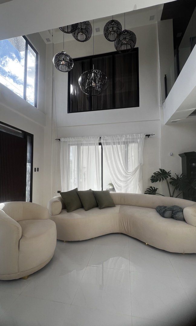 Cloud Sofa (Category: Sofas) located in Binan City. Submitted by relizas_modern_macrame (Listing ID 1468187665, Image 2). Description: .