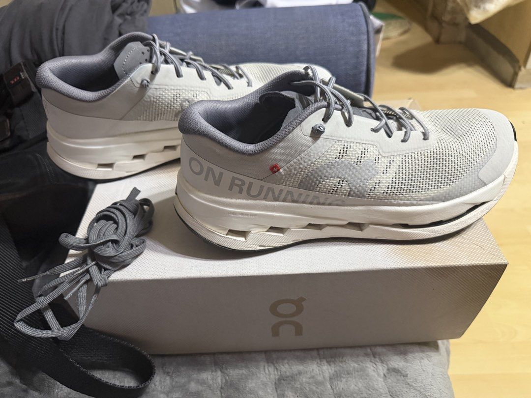 Cloudultra 3 (Category: Sneakers) located in Tarlac. Submitted by jhosarmiento0321 (Listing ID 1468174058, Image 1). Description: Oncloudultra 3 Size US9 4.5k nego sure buyer .