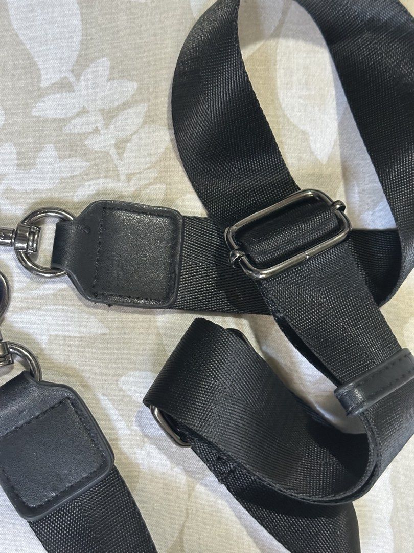 Coach bag strap/sling only (Category: Cross-body Bags) located in Angeles City. Submitted by goodbuysathome (Listing ID 1468065088, Image 3). Description: Lp posted Add sf 54 Gcash payment D kpo alam kung authentic .