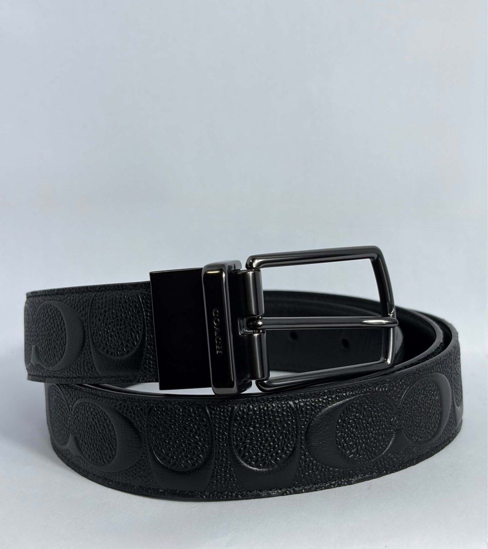 Coach belt (Category: Belts) located in Pasig City. Submitted by fajardorelovedluxury (Listing ID 1468138936, Image 1). Description: The belt can be adjusted to fit your size as the buckle can be removed. Original.