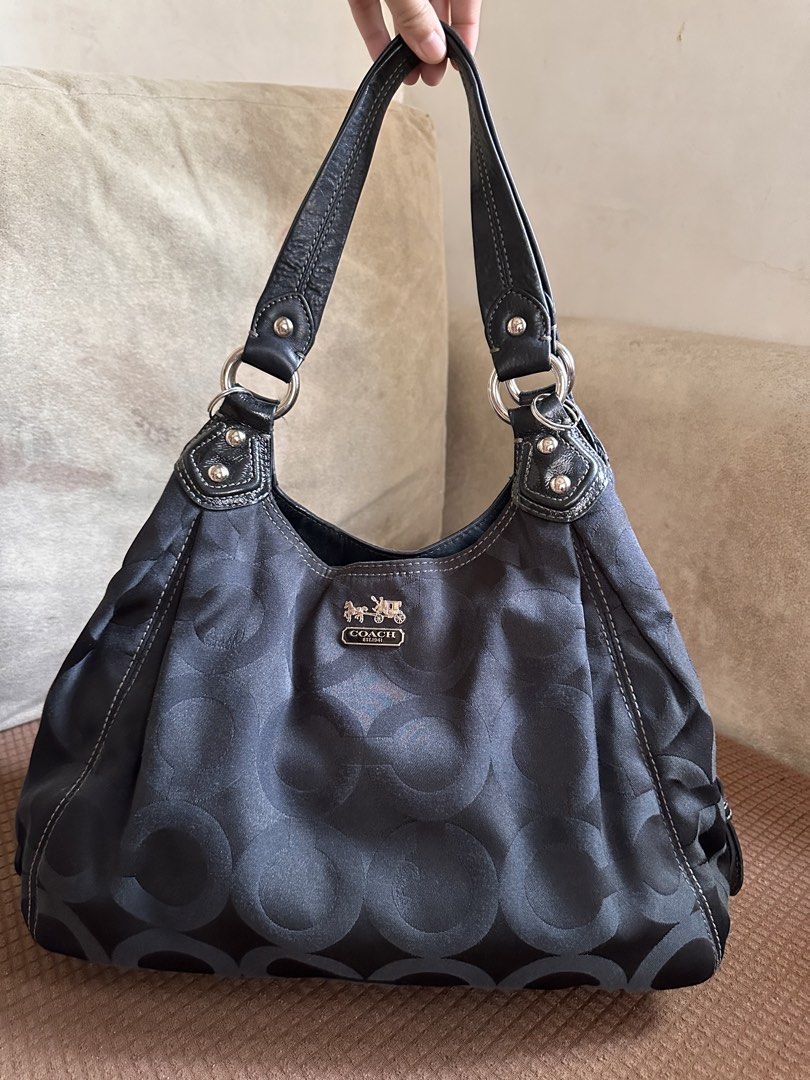 Coach Madison Hobo Bag (Category: Luxury Bags & Wallets) located in Manila. Submitted by happyocean22 (Listing ID 1468199072, Image 1). Description: - Made with durable and high-quality material - Sleek and functional design - Perfect for everyday use - Ready for shipping or meetup.