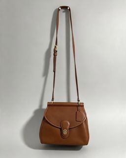 (Category: ) located in . Submitted by itsmethriftlist (Listing ID 1468129055, Image 1). Description: .