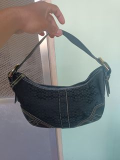 (Category: ) located in . Submitted by jnjthriftshop123 (Listing ID 1468102033, Image 1). Description: .