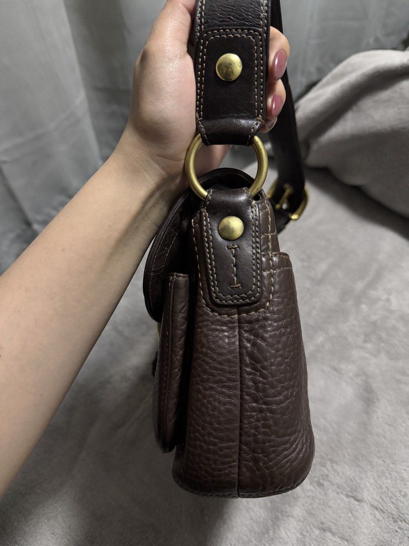 Coach Soho in Choco Brown (Category: Shoulder Bags) located in Baguio. Submitted by _herarchives (Listing ID 1468233410, Image 3). Description: 📌 Prices are FINAL. Lowball offers and haggling will not be entertained..