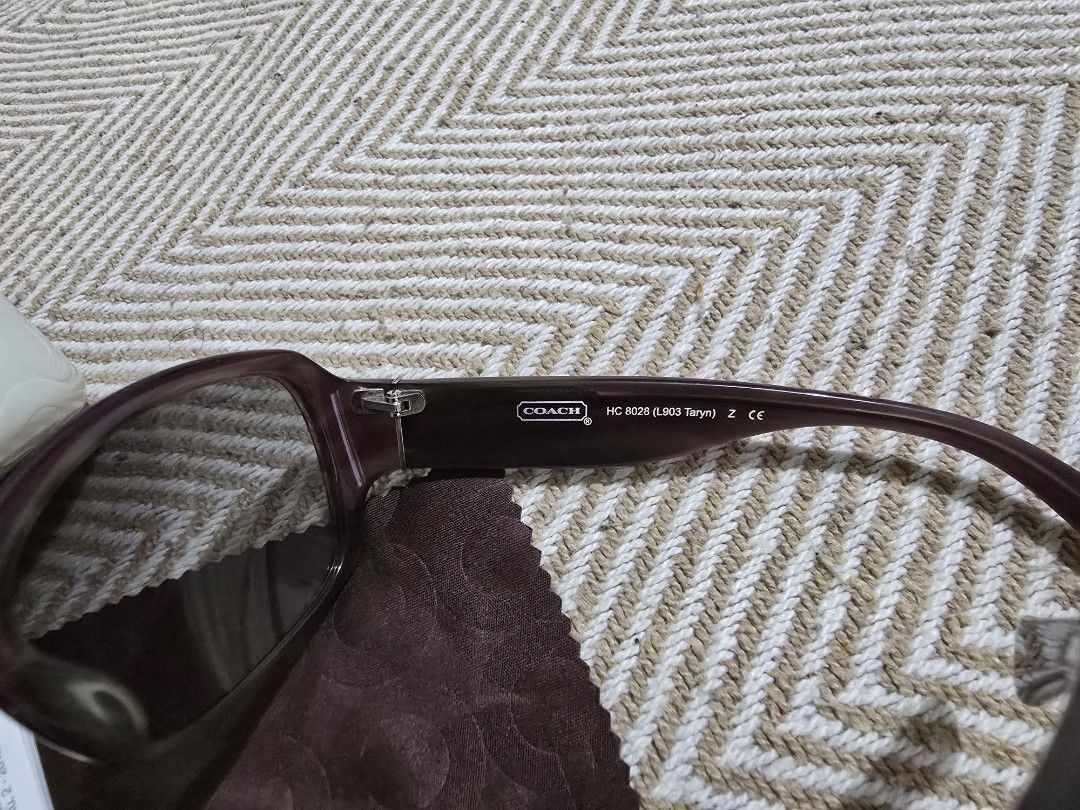 Coach Sunglasses (Category: Sunglasses & Eyewear) located in Bulacan. Submitted by wolfangel14 (Listing ID 1468282782, Image 3). Description: tag was removed but never worn..
