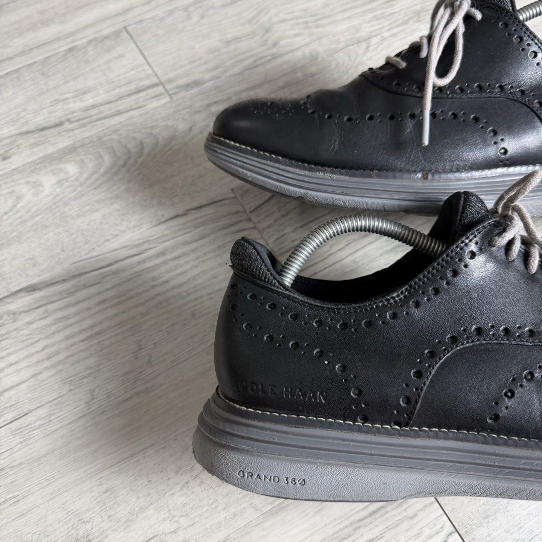 Cole Haan Grand360 (Category: Sneakers) located in Manila. Submitted by wornagainstudios2 (Listing ID 1468088466, Image 2). Description: .
