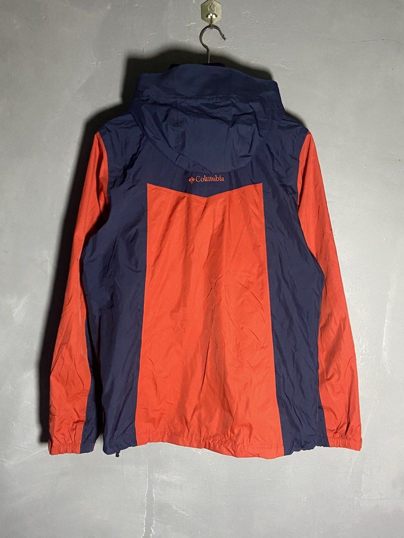 Columbia Men’s Bugaboo II Interchangeable Jacket (Category: Coats, Jackets and Outerwear) located in Cabuyao City. Submitted by chukz_x (Listing ID 1468251282, Image 3). Description: Columbia Men’s Bugaboo II Interchangeable Jacket Size : Small Dimes : 21W 27L Sleeve:26 Shoulder:17 Condition : like new Issue : none Price : 2,500 📍READY TO WEAR 📍Cabuyao Laguna.