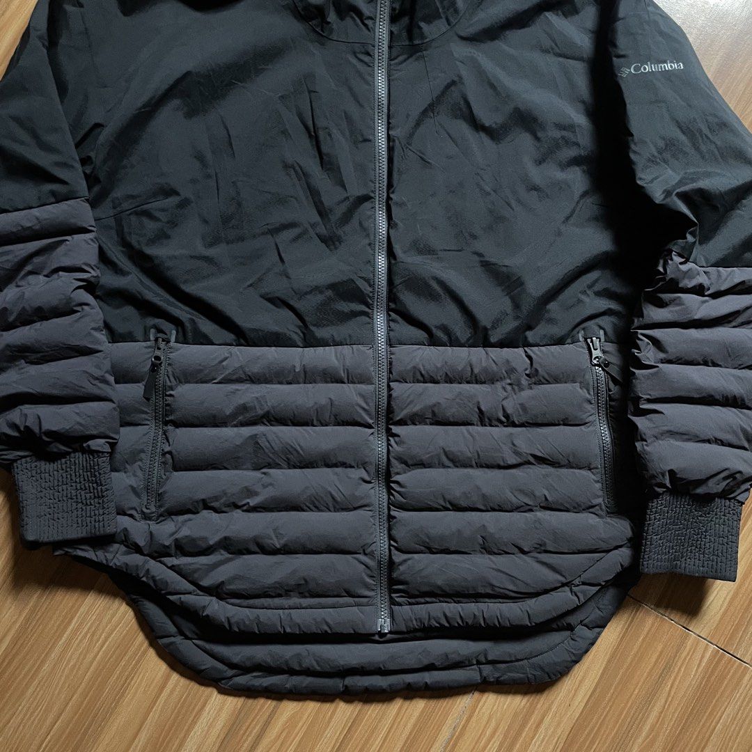 Columbia Open Site Hybrid Hooded Jacket (Category: Coats, Jackets and Outerwear) located in General Mariano Alvarez. Submitted by 4117_thriftnthrive (Listing ID 1468233869, Image 3). Description: As new condition No flaws Size: XL Measurements Width: 24” Length: front 28” | back 30” .