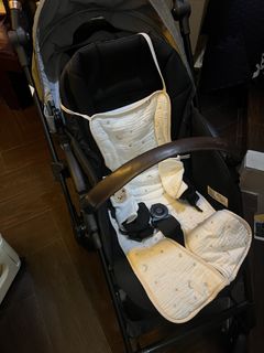 （分類：）位於 。 由 mickeyyy88 提交（商品編號 1468225763，圖片 1）。簡介： 。