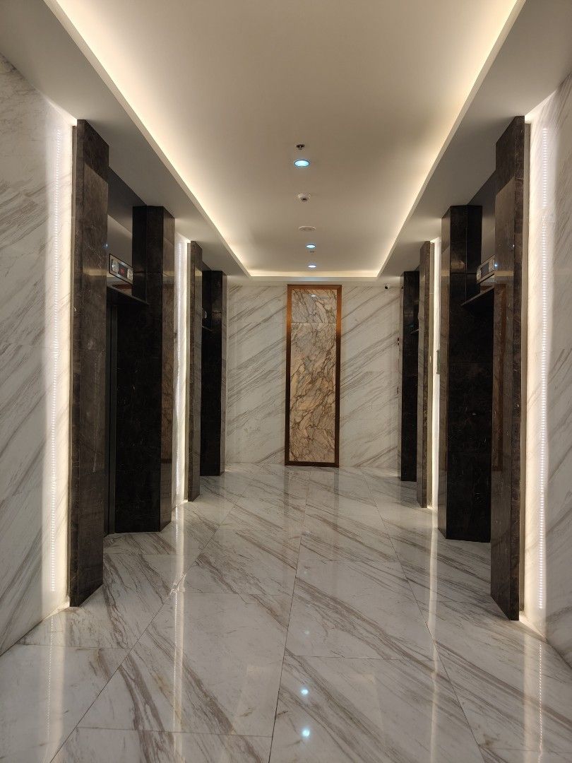 Condo unit at Grand View Tower (Category: Apartments & Condos) located in Quezon City. Submitted by isellproperty.carljavier (Listing ID 1468140244, Image 3). Description: 🏙️ FOR SALE: Studio Unit at Grand View Tower, Pasay City Looking for an affordable property investment or your future home? Check out this studio unit at Grand View Tower, Pasay City! Perfect for personal use or investment. 📍 Property Details: Location: Grand View Tower, Pasa