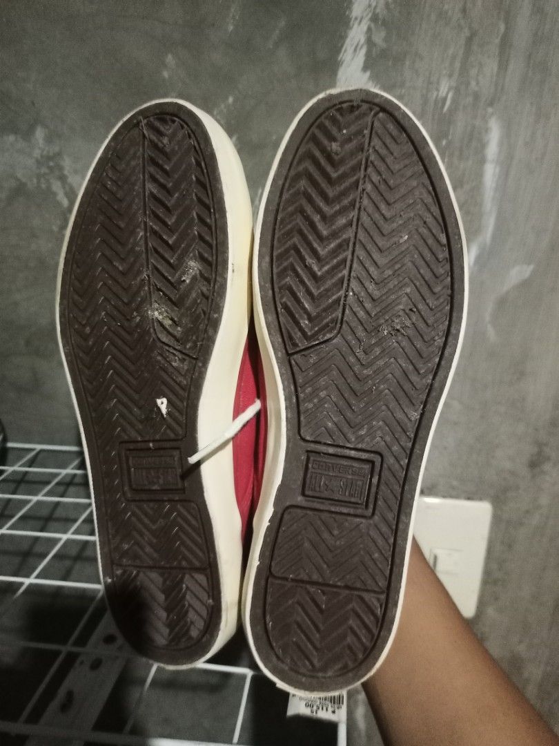 Converse Top Sider (Category: Sneakers) located in Mabalacat. Submitted by hasashoe (Listing ID 1468200252, Image 2). Description: SIZE ON PIC EXCELLENT CONDITION GOOD WORKING PERFORMANCE READY TO WEAR.