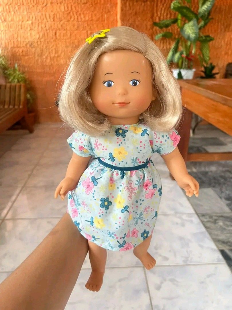 Corolle florolle “Jasmine” 13 inches (Category: Kids Toys) located in Quirino. Submitted by dolliedoll (Listing ID 1468066376, Image 1). Description: Corolle florolle “Jasmine” 13 inches, Soft and light weight, scented doll amoy vanilla, perfect sa toddler girls. Corolle brand po ito ₱850only‼️.