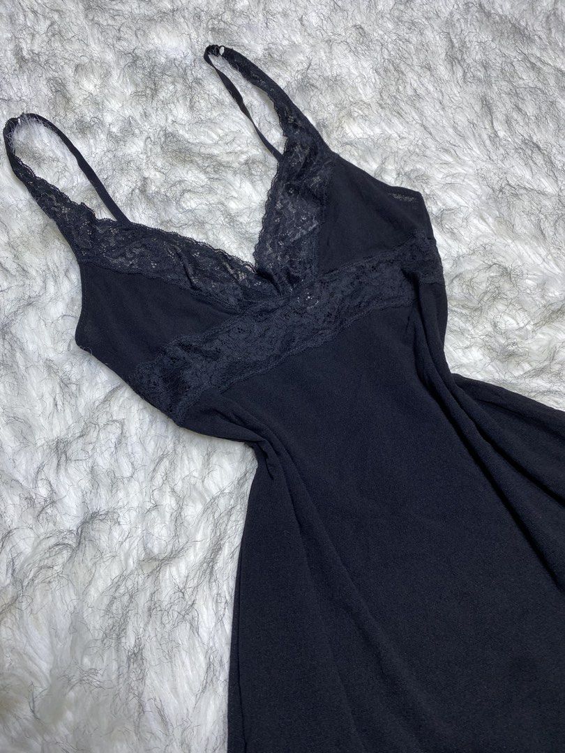 Cosabella slip lingerie (small/medium) (Category: Undergarments & Loungewear) located in Manila. Submitted by csjlgen (Listing ID 1468073215, Image 3). Description: .