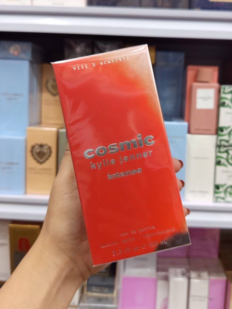 COSMIC KYLIE JENNER EDP INTENSE | PREMIUM QUALITY (Category: Fragrance & Deodorants) located in Quezon City. Submitted by embere_shop (Listing ID 1468079730, Image 1). Description: 📌 Perfect for yourself or as a gift! ✨ Whether you’re treating yourself or looking for a gift for birthdays and any special occasion, this is a great choice. 💗 The scent is very close to 0G and long-lasting, perfect if you want something that smells premium without g