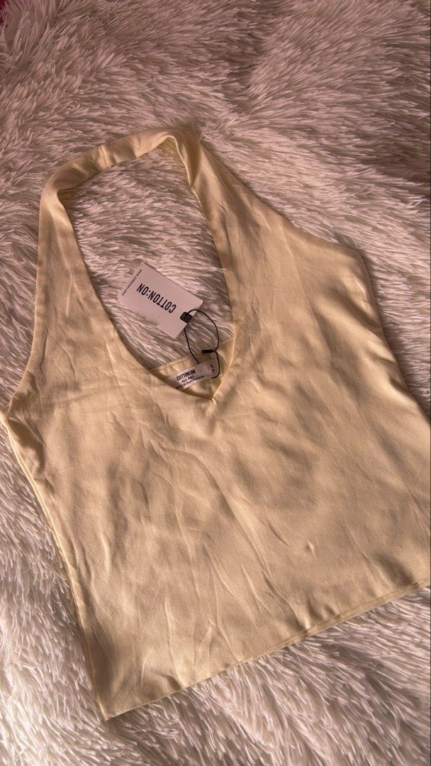 Cotton on Halter Top (Category: Sleeveless) located in Cavite. Submitted by closetbycole (Listing ID 1468134020, Image 1). Description: — brandnew.