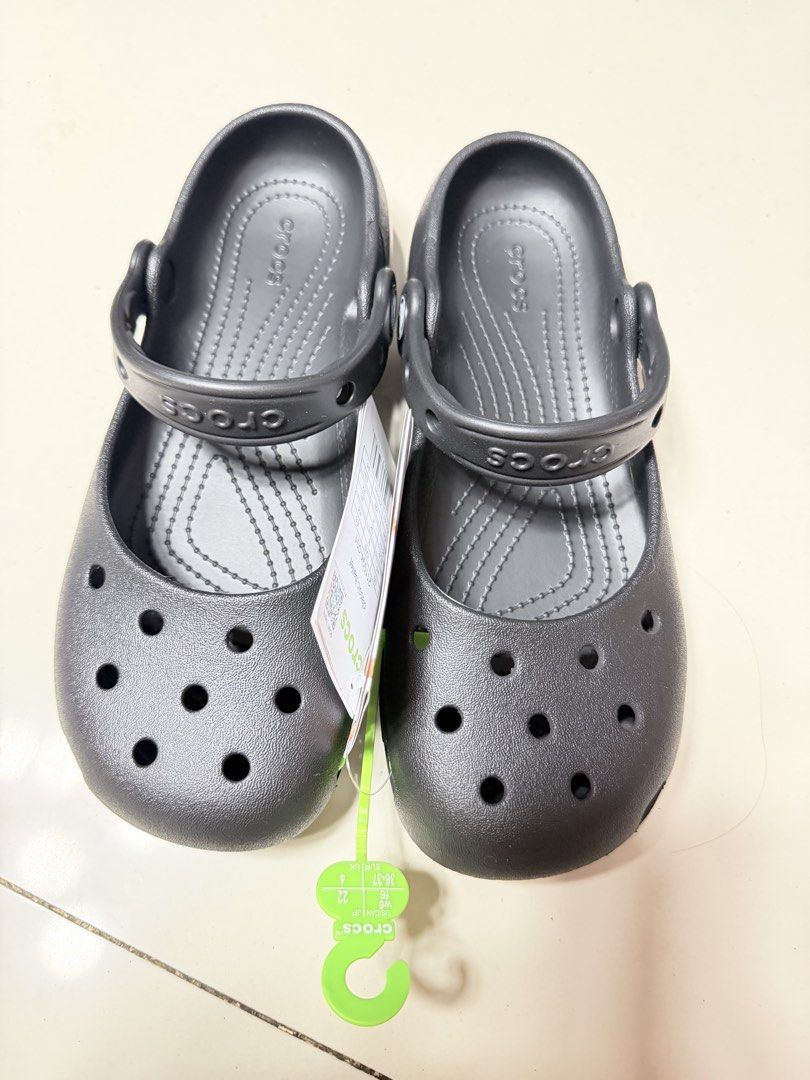 Crocs Ballet (Category: Flats & Sandals) located in Manila. Submitted by rachelle1919 (Listing ID 1468140127, Image 2). Description: .