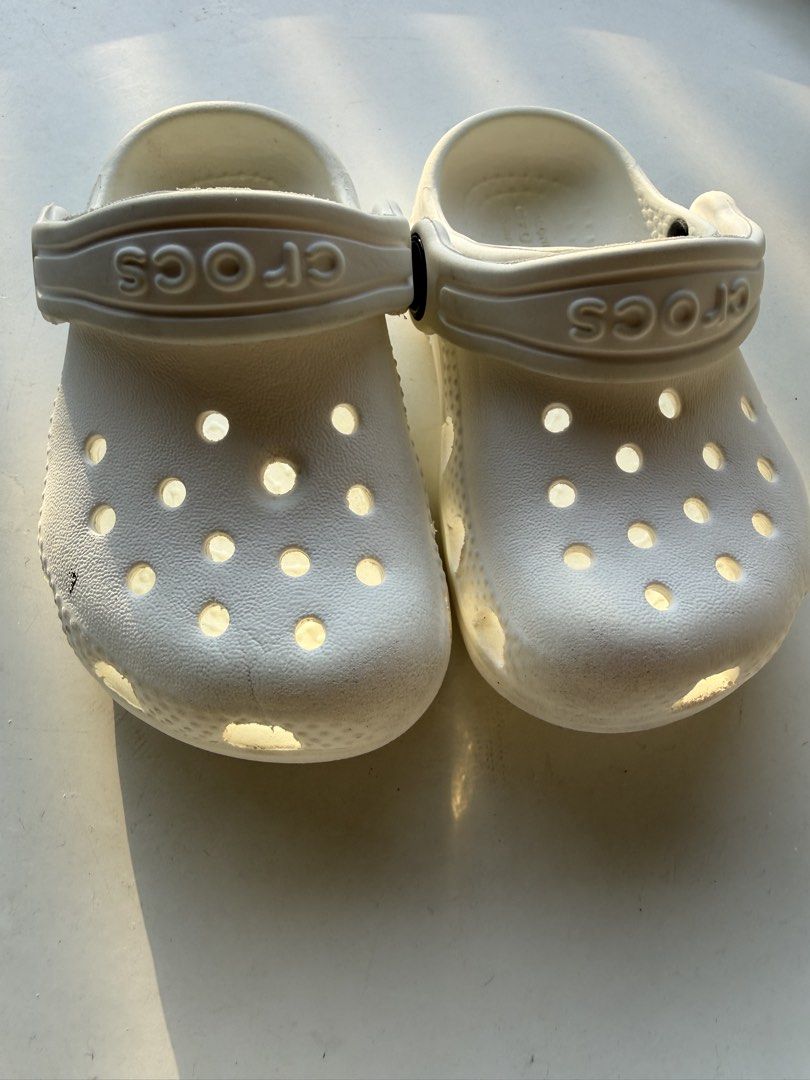 Crocs C5 (Category: Babies & Kids Fashion) located in Quezon City. Submitted by 2littlemonkeys (Listing ID 1468145016, Image 1). Description: Baby Foot 14 cm RFS running small.