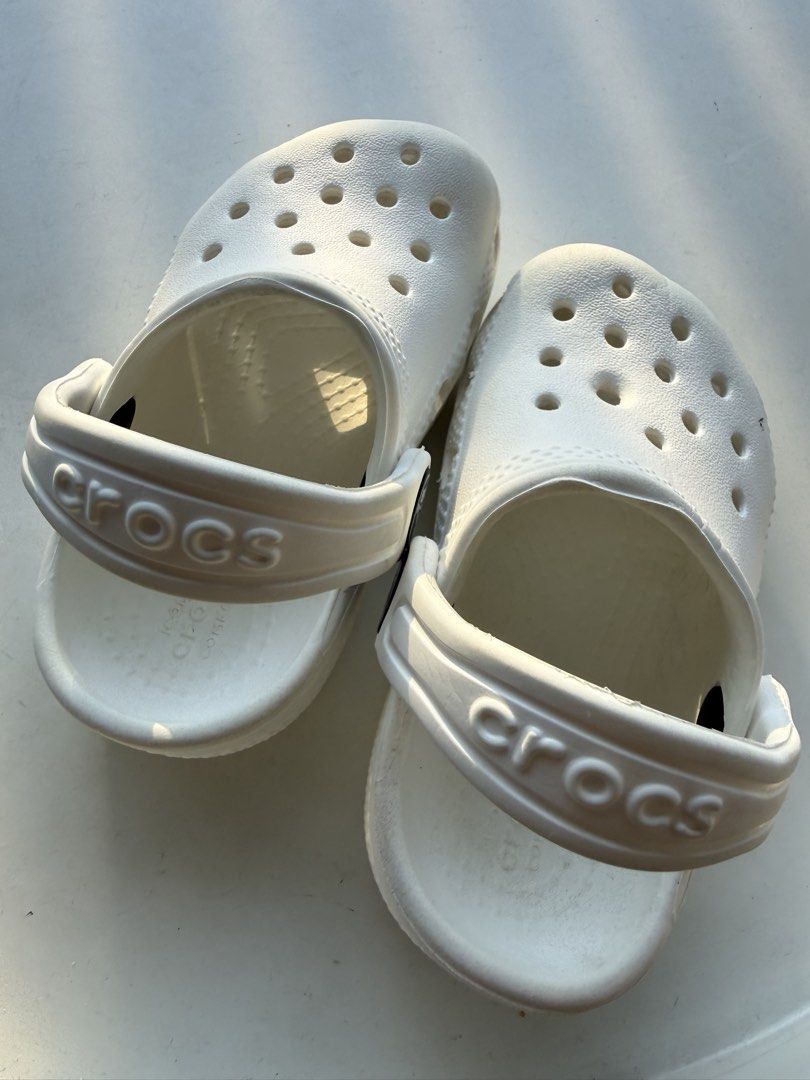 Crocs C5 (Category: Babies & Kids Fashion) located in Quezon City. Submitted by 2littlemonkeys (Listing ID 1468145016, Image 2). Description: Baby Foot 14 cm RFS running small.