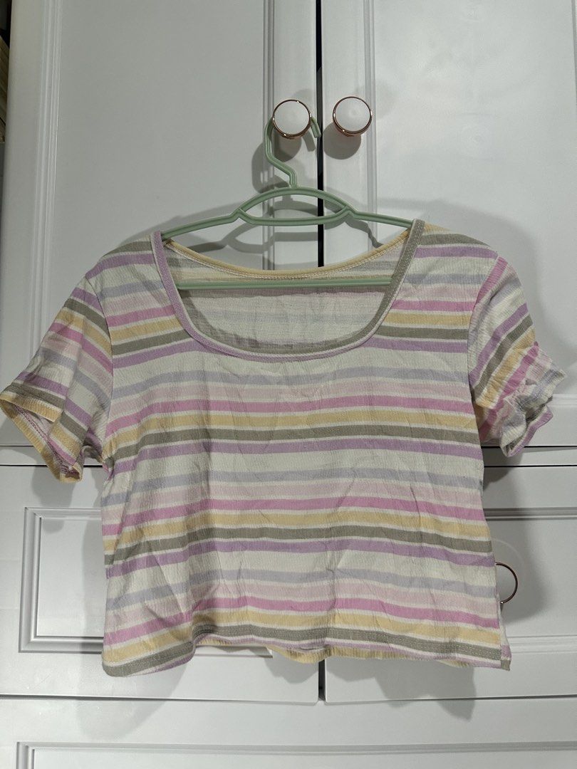 Crop Top Pastel Stripes (Category: Others Tops) located in Naic. Submitted by cilissa (Listing ID 1468177569, Image 1). Description: S-M size .