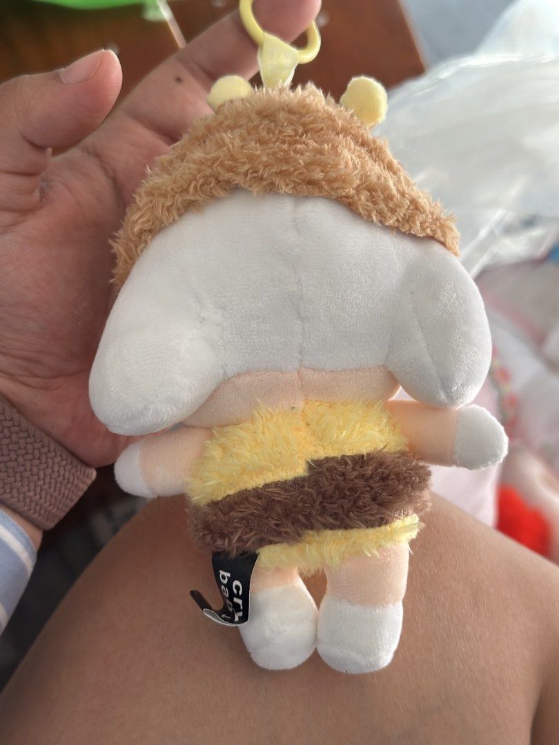 Cry baby white bee theme (Category: Designer & Blind Box Toys) located in Baguio. Submitted by cherylcaps95 (Listing ID 1468143356, Image 2). Description: .