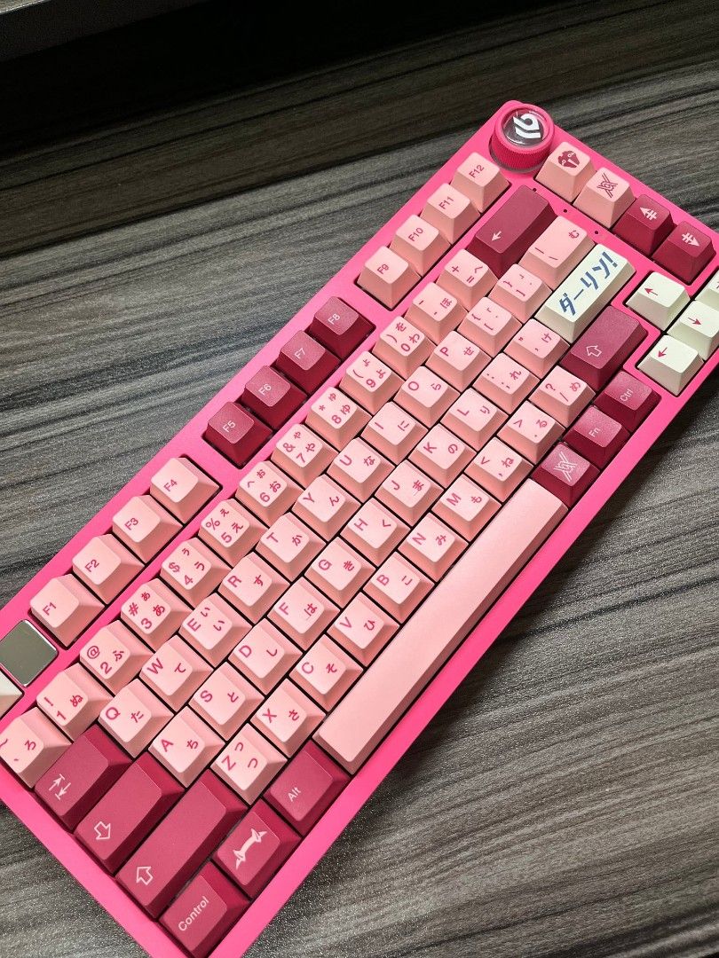Darling Keycaps (Category: Computer Keyboard) located in Bulacan. Submitted by lexareads (Listing ID 1468246226, Image 2). Description: - 100+ pieces - PBT material - with keycap puller.