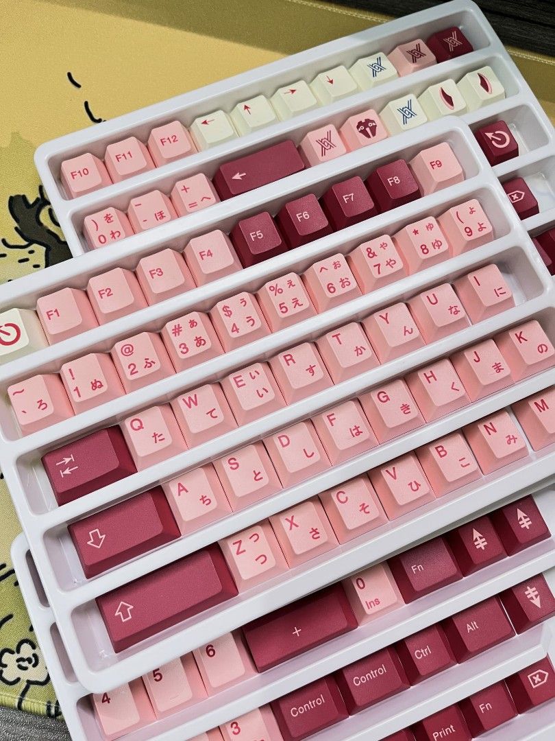 Darling Keycaps (Category: Computer Keyboard) located in Bulacan. Submitted by lexareads (Listing ID 1468246226, Image 1). Description: - 100+ pieces - PBT material - with keycap puller.