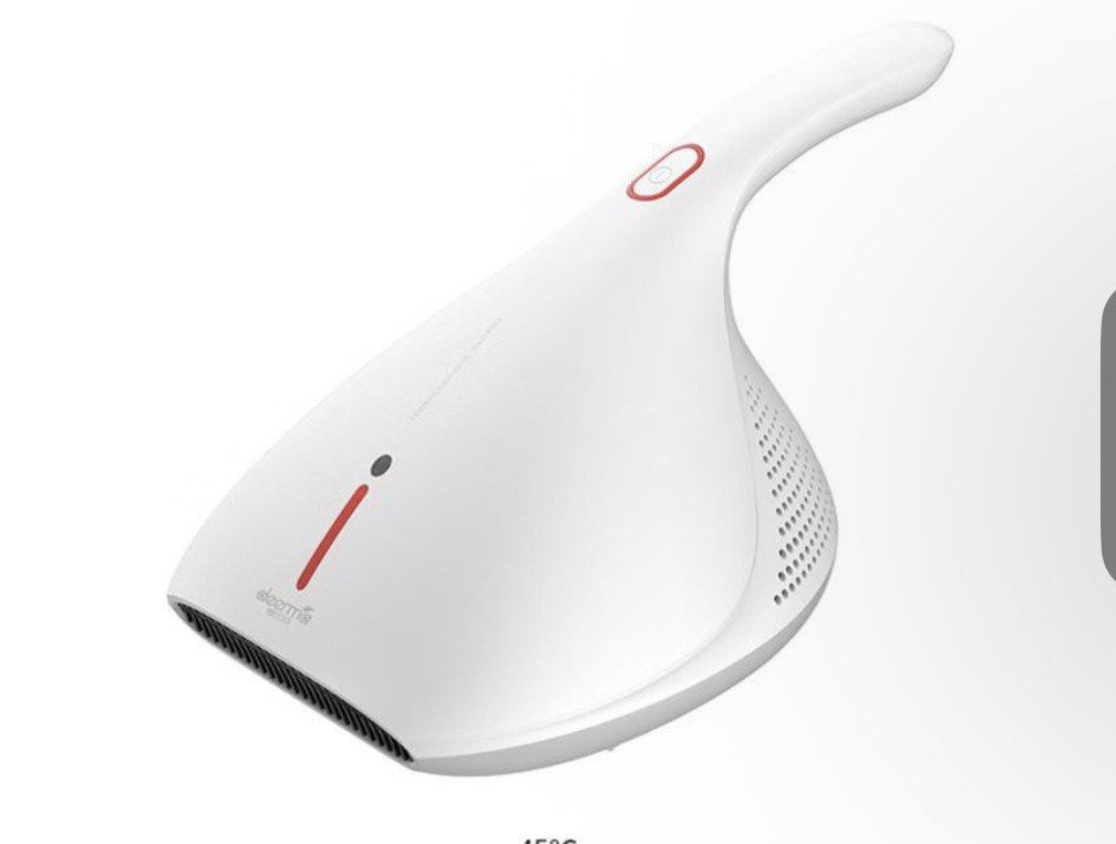 Deerma CM800 Mites Vacuum Cleaner UV Handheld (Category: Vacuum Cleaner & Housekeeping) located in Manila. Submitted by jhie24 (Listing ID 1468175493, Image 1). Description: Model: Deerma CM800 Handheld Mite Vacuum Cleaner Power: 450W strong suction (13kPa) Deep Cleaning: 8,000 beats/min high-frequency tapping + UV light sterilization Sanitization: 50°C hot air to eliminate dust mites, fleas, and allergens Design: Lightweight at 1.45kg, durable w